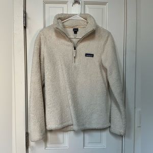 Patagonia fleece quarter button